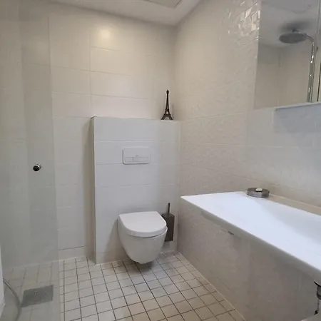 דירה Kalamaja Modern With Free Parking, Netflix And Welcome Treats! *